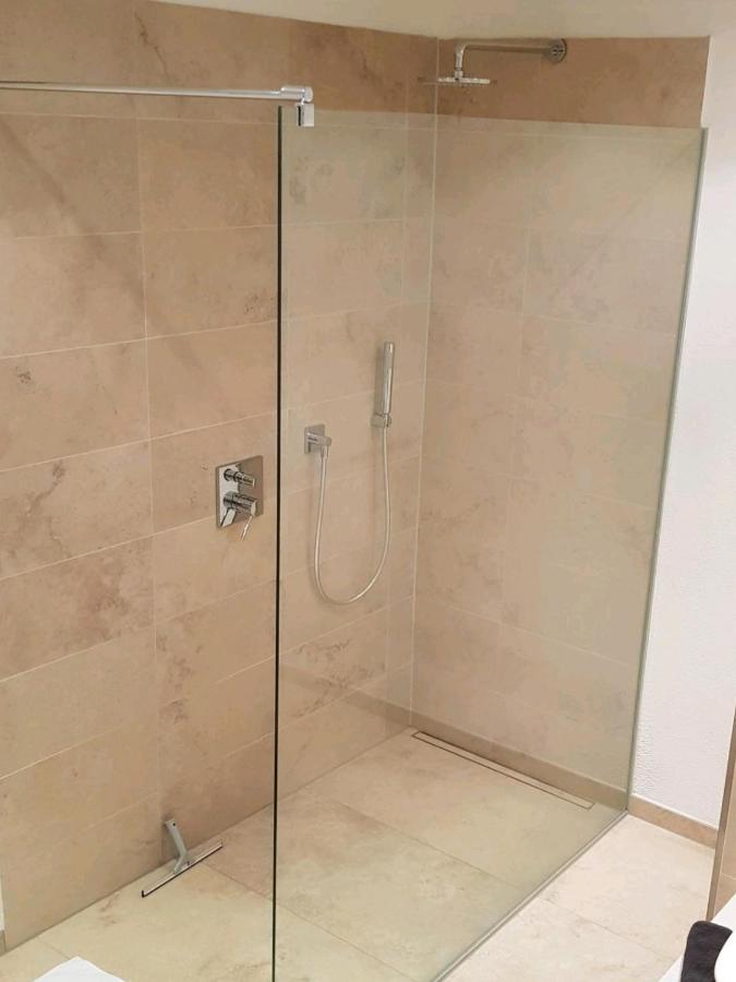 Stilvolles Apartment "Romantic" Neukirchen vorm Wald エクステリア 写真