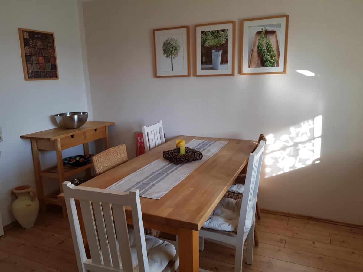 Stilvolles Apartment "Romantic" Neukirchen vorm Wald エクステリア 写真