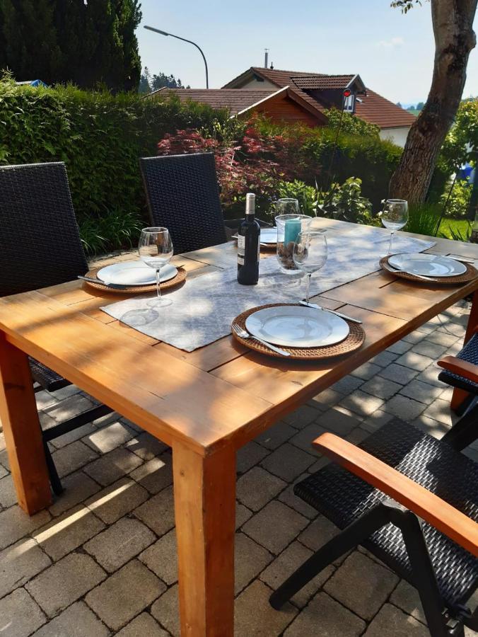 Stilvolles Apartment "Romantic" Neukirchen vorm Wald エクステリア 写真